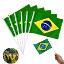Bandeira do Brasil de Mão com Haste 20 x 30cm