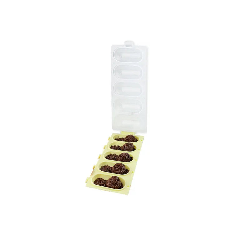 Forma chocalho para confeitos da Blue Star com cinco cavidades para brigadeiros decorados